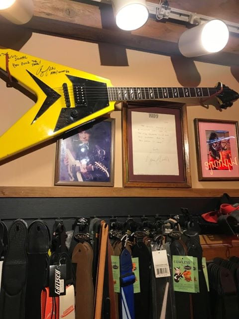 Bruce Kulick Unholy Vee Tee